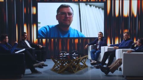 Кулеба раздрънка пред пранкерите Лексус и Вован, че Киев стои зад атентатите в Крим и Белгород