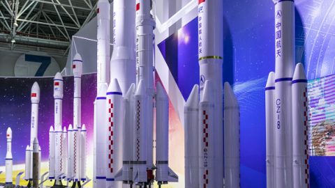 Китай представи новото си поколение ракета-носител