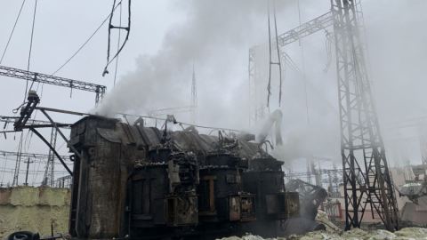 Еврокомисар: Щетите за украинската енергетика доближават до "критичната точка"
