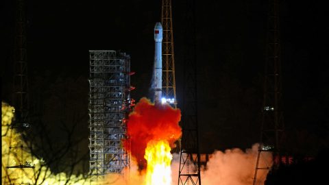 Китай планира бъдещи изследвания на дълбокия Kосмос