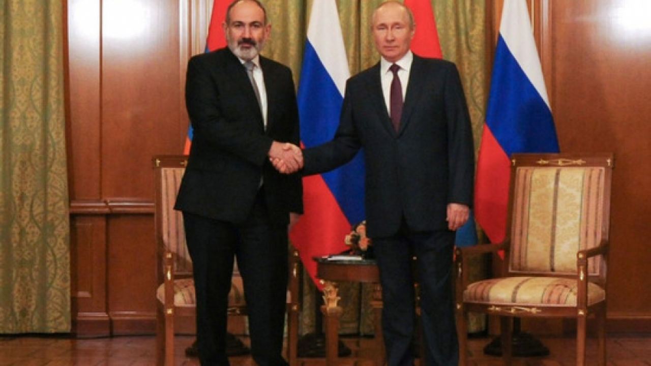 Пашинян отправи предизвикателство към Кремъл: премиерът на Армения се прикри зад гърба на Путин