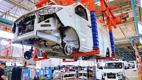 Износът на електромобили от Китай е нараснал с 96,7% за първите десет месеца