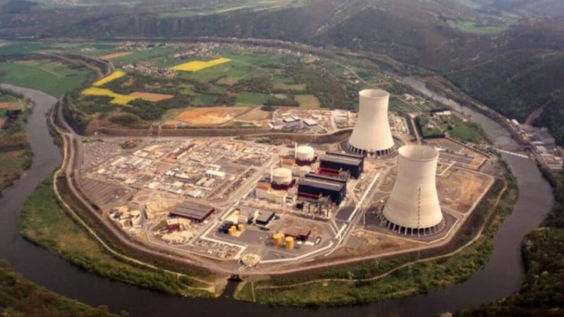 Ръждиви реактори, лишават, Франция, електричество