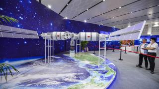 Китай, чуждестранни астронавти, орбитална станция Тиенгун