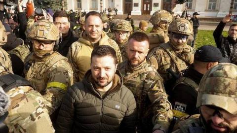 "Три стъпки към мира" - Зеленски призовава към война