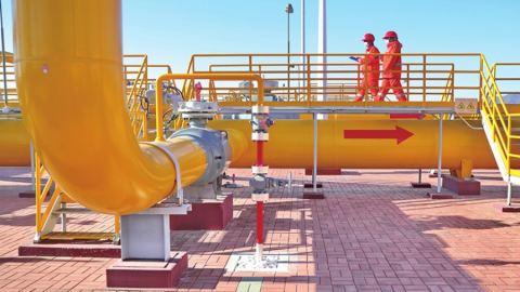 Източният газопровод Китай-Русия повиши дневния си капацитет за пренос на синьото гориво
