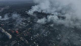 Втора Северодонецка примка, ВСУ, Бахмутски манипулации, Киев