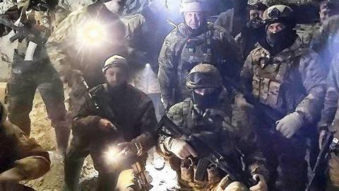 Руското Министерство на отбраната и "Вагнер" са се конкурирали при щурма на Соледар