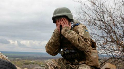 "Биполярността" на Запада: Защо тикат ВСУ на обречено настъпление
