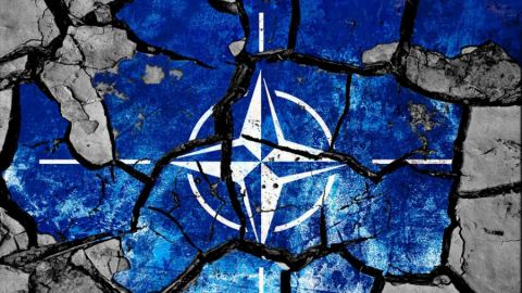Адмирал Джеймс Ставридис: Вероятно сме свидетели на последните дни на НАТО