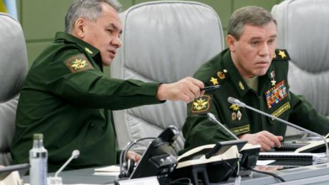 Поглед от САЩ: Няма смисъл Русия да атакува Украйна. Времето работи за нея