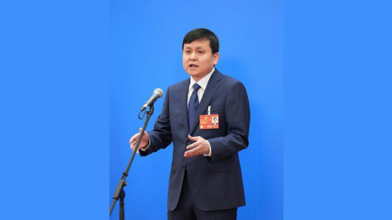 Водещ китайски епидемиолог призова за ускорено изграждане на общодостъпни болници