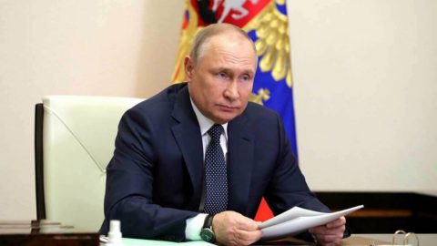 Статията на Путин в "Женмин Жибао": "Русия и Китай - партньорство, устремено към бъдещето
