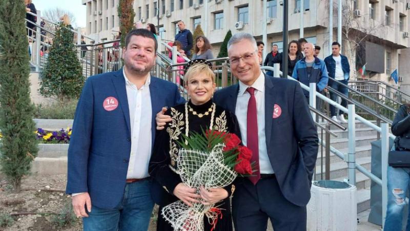 Nikolina Chakardakova declared her unconditional support for the “LEFT!” at a holiday in Asenovgrad