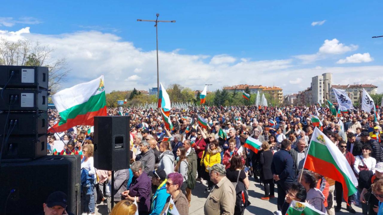 Сбор за Mир, против въвличането на Отечеството ни във война - Втори лъч на Похода за мир от НДК