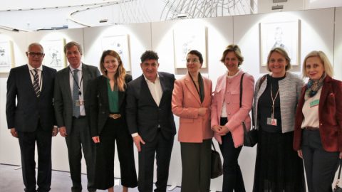 Българският художник Греди Асса с изложба в Европейския парламент по покана на Цветелина Пенкова и посланик Бончев