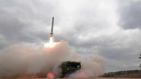 Киевският "контранаступ" е обречен на бърз провал