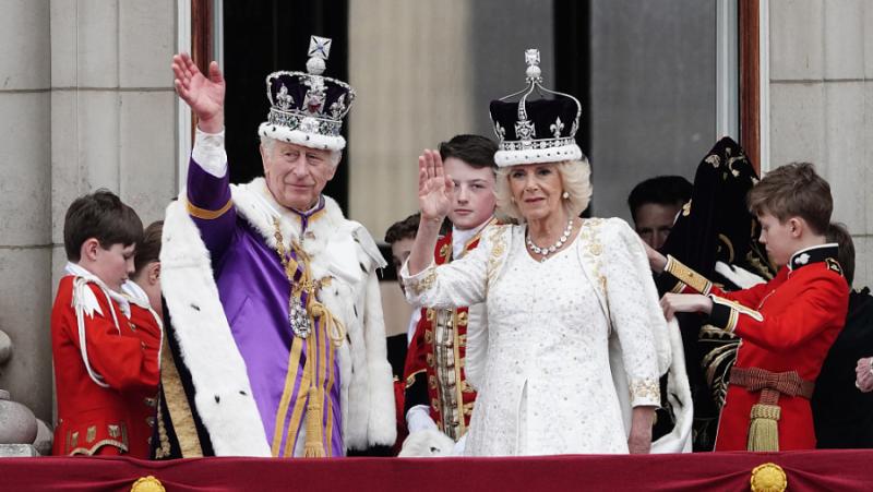 Xi Jinping and his wife Peng Liyuan congratulated King Charles III and Queen Camilla on their coronation
 –