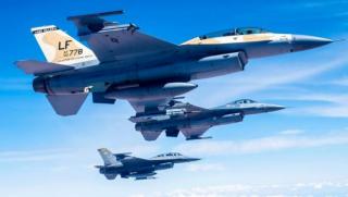 Белия дом, F-16 Fighting Falcons, разбити