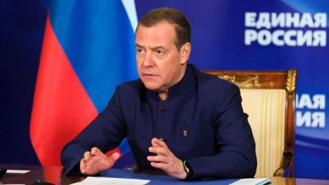 Дмитрий Медведев: Епохата на противостоенето