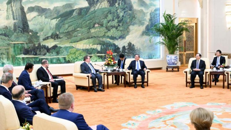 Premier Li Qiang met with a delegation of the US-China Business Council
 – 2024-02-20 17:50:22