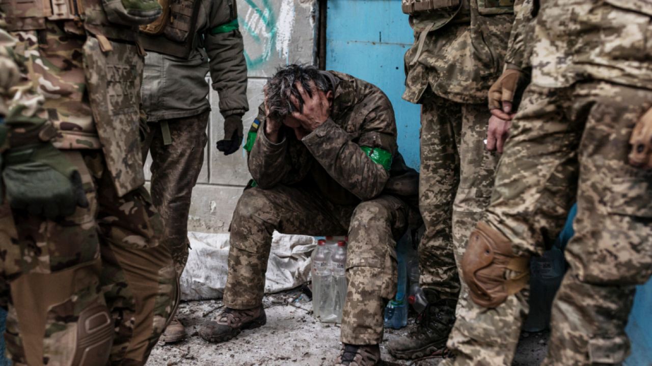 Перспективата за война на изтощение: Нацистите обявяват военен конфликт за много години напред
