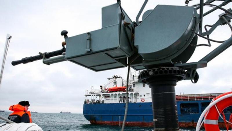 Crimean bridge: Fearing maritime drones, Russia sinks previous barges in Kerch Strait
 – 2024-07-19 23:47:16