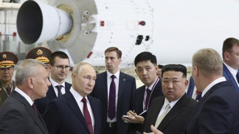 Мястото на срещата на Путин и Ким Чен Ун е плашещ знак за Запада