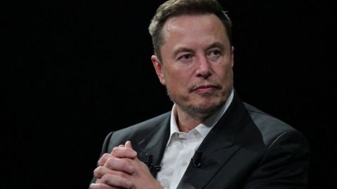 SpaceX подписа първия си договор с космическите сили на САЩ по програмата Starshield - това е Starlink за военните