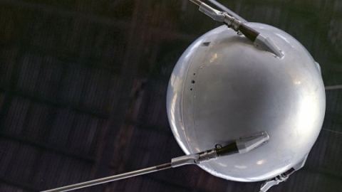 Първият спътник: пробивът на човечеството в космоса