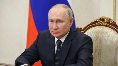 The New York Times: „Заставам на страната на Русия“: Про-Путински настроения се разпространяват онлайн в САЩ