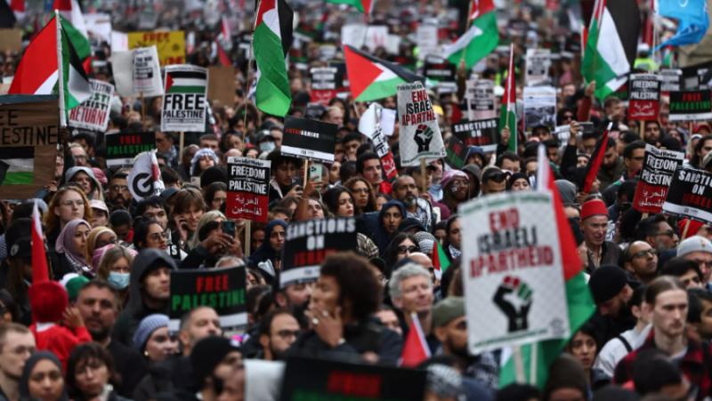 100,000 individuals took half in a pro-Palestinian march in London
 – 2024-05-19 19:55:55