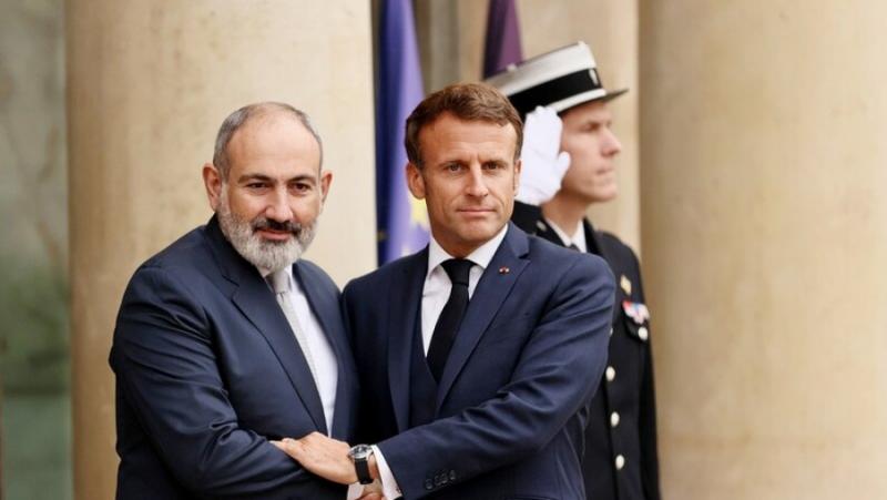 Macron was appointed to “observe” Transcaucasia on behalf of the West
 – 2024-05-17 13:21:50