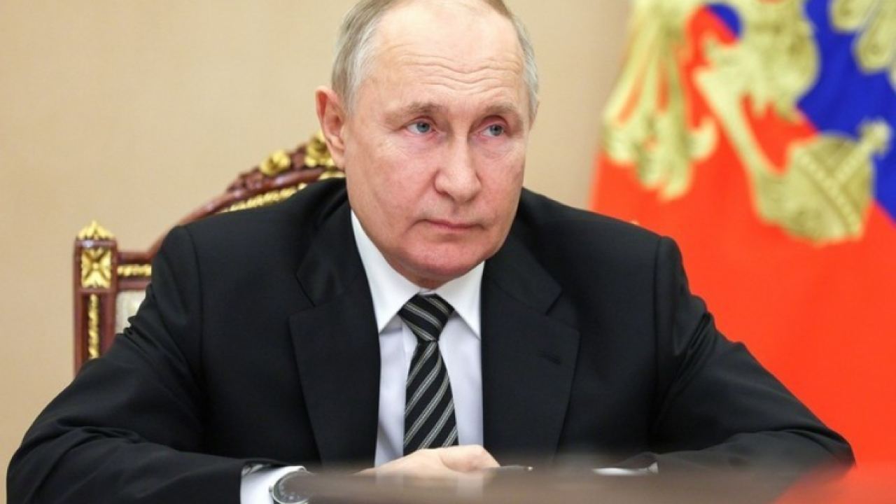 САЩ са подготвили студен душ за Украйна: Тикат Русия в капана на преговорите