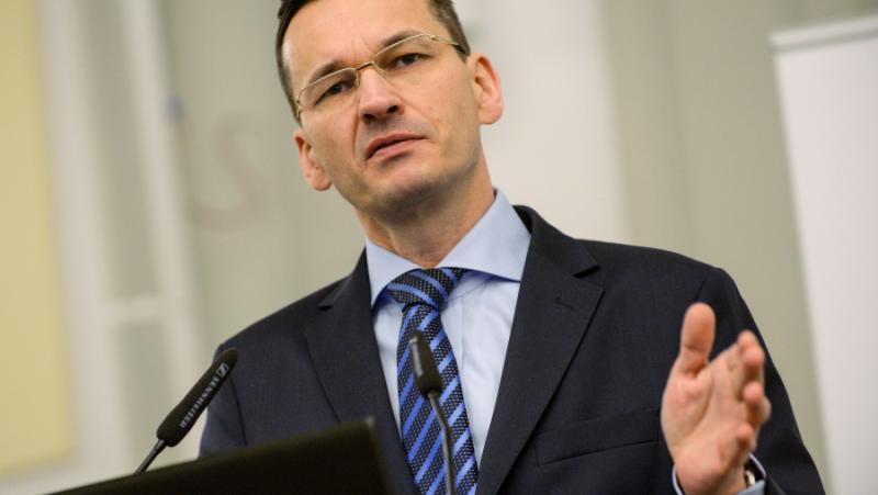 The Polish Prime Minister will ask the EU to restore the licensing system for the entry of Ukrainian trucks into Poland
 – 2024-04-03 03:19:21