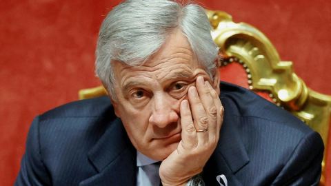 Италианският външен министър призова за обединена европейска армия