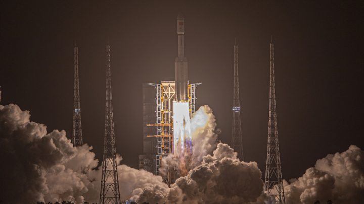 Товарният космически кораб „Тиенджоу-7“ успешно навлезе в орбита