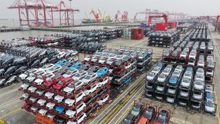 Китай, първо място, износ , автомобили