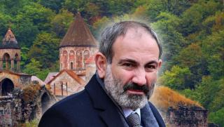 Пашинян, разрушава, арменската памет, история