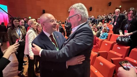 Общият кандидат на ПЕС Никола Шмит: Време е да признаем приноса на България за сигурността на Европа и да я подкрепим за Шенген