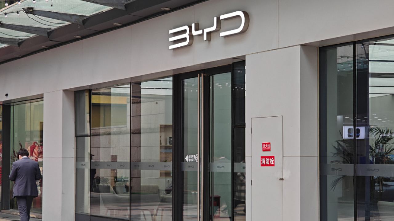 7-милионната ел.кола на BYD слезе от производствената линия