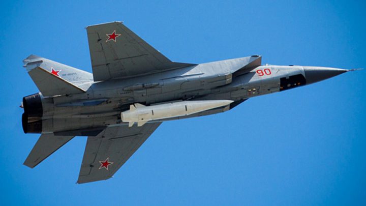 Имената на петте бойни самолета с най-мощните двигатели в света бяха разкрити в Съединените щати.