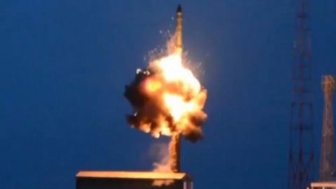 Изстрелването на секретна „валсираща“ балистична ракета беше сигнал за НАТО: Русия тества ново супероръжие