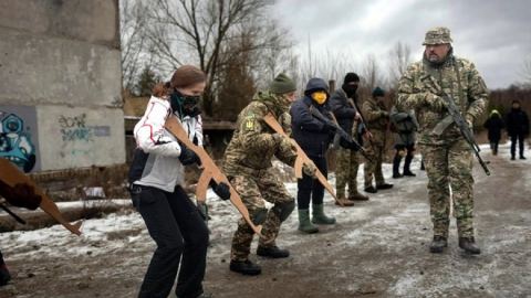 Френски генерал: Извинете, украинци, но трябва да се воюва, а не само да се обвинява Запада