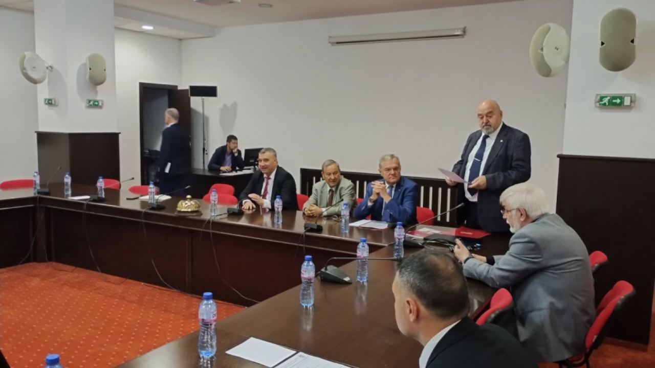 Румен Петков: Голямата задача пред българските политици е да превърнат България от член на НАТО и ЕС, в партньор