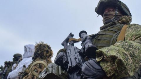 „Контранаступът“ на ВСУ на Харковския фронт: Скупчиха се, получиха три пакета от руски РСЗО, премислиха