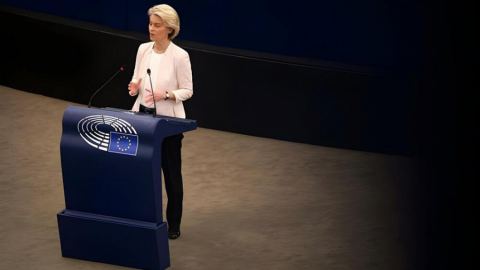 "Защитата на Европа е дълг на Европа." Срещу кого се готви за война Европейският съюз?