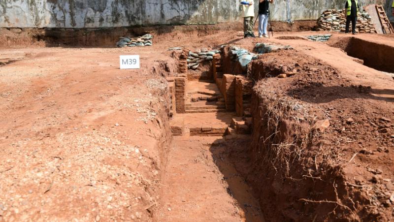 148 ancient tombs were found in Guangzhou Zoo in one year