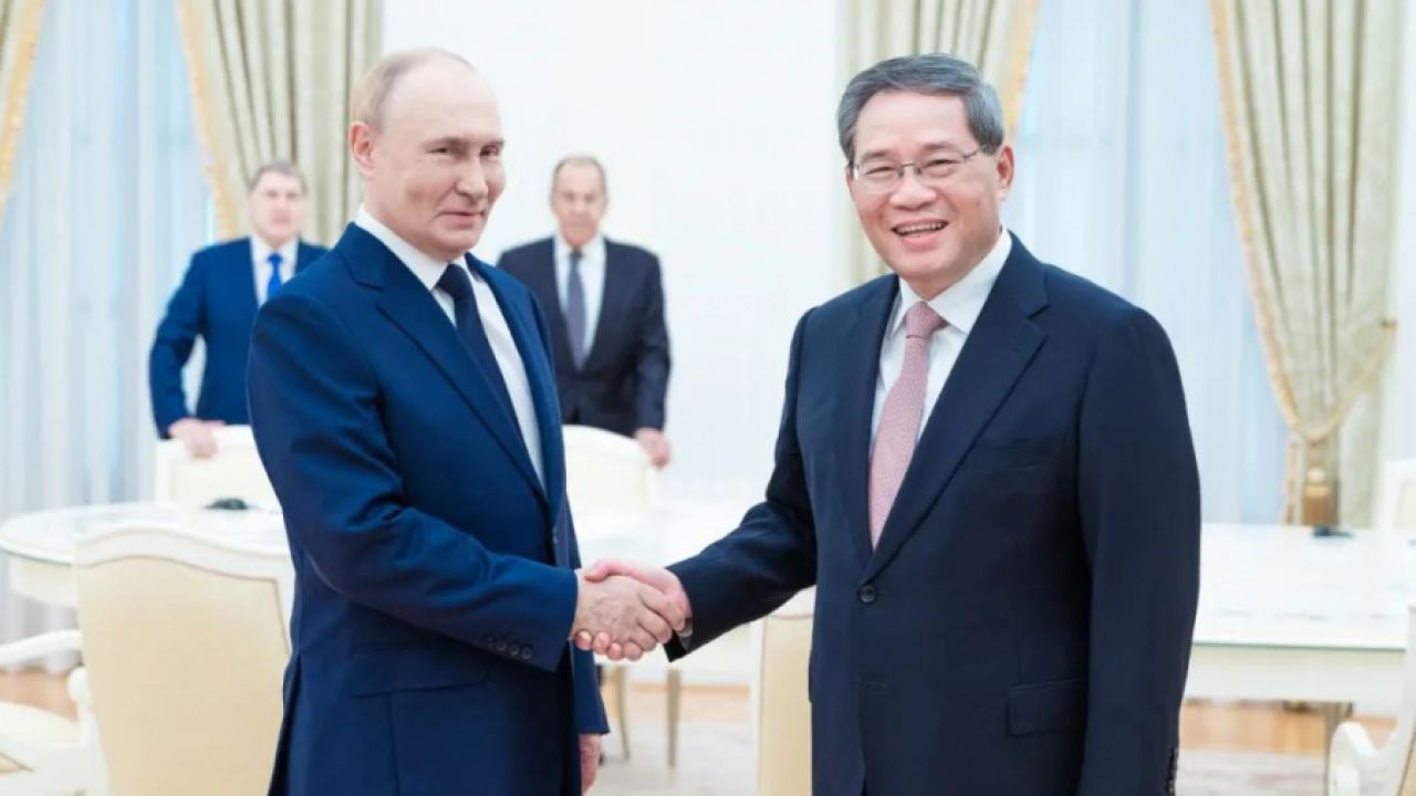 Китайският премиер се срещна с руския президент