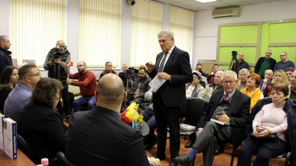 Наталия Киселова, ПП АБВ, Културен салон, Румен Петков